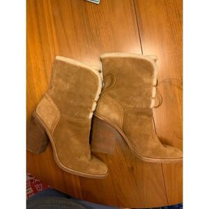 UGG Jerene Fashion Boots Cognac Suede Stacked Block Heel Booties 9